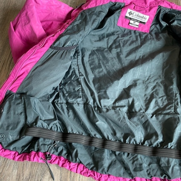 Columbia Women’s Pink outer jacket shell, size medium - Picture 5 of 14